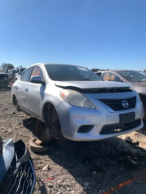 Photo of 2013 Nissan Versa