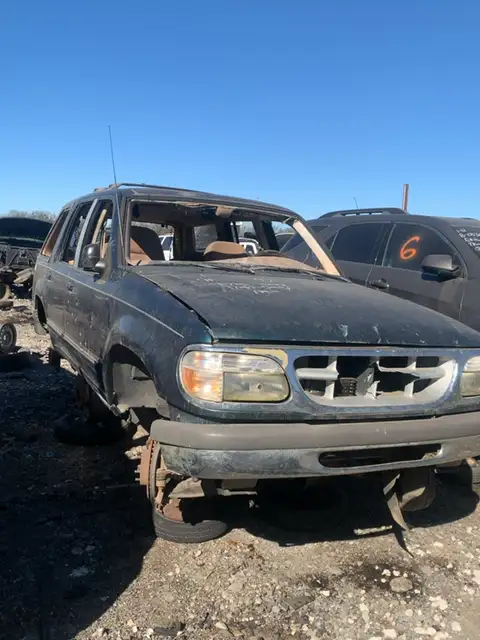 Photo of 2002 Ford Explorer