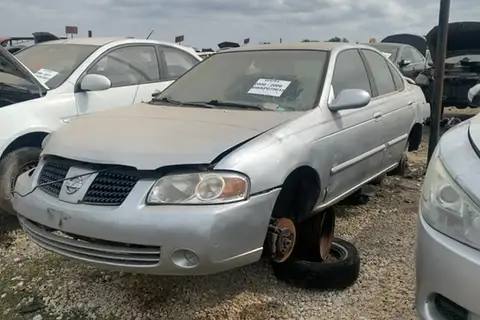Photo of 2004 Nissan Sentra