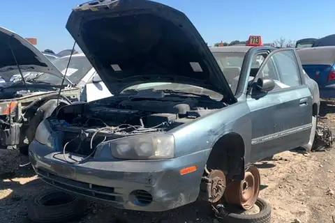 Photo of 2002 Hyundai Elantra