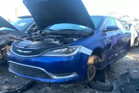 Photo of 2015 Chrysler 200