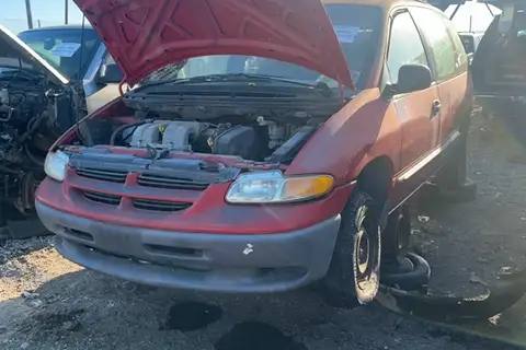 Photo of 1999 Dodge Caravan