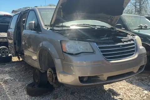 Photo of 2008 Chrysler Town & Country
