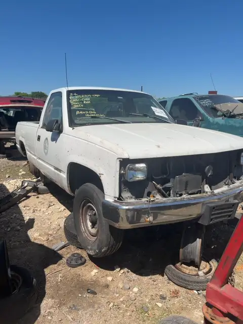 Photo of 1998 Chevrolet C2500