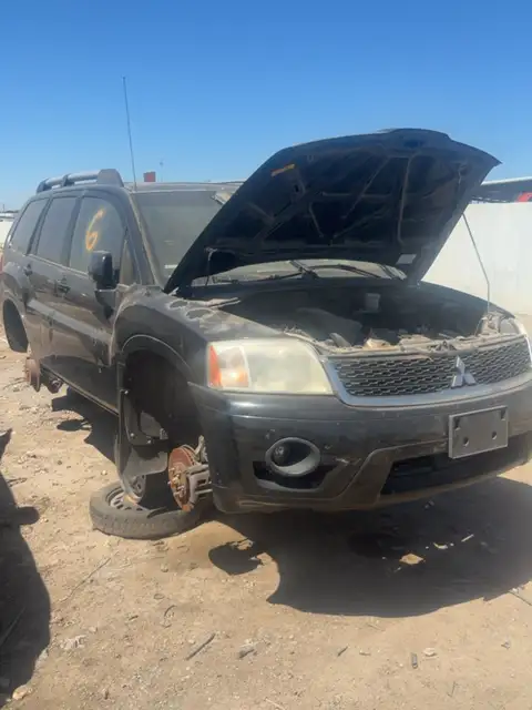 Photo of 2011 Mitsubishi Endeavor