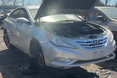 Photo of 2011 Hyundai Sonata
