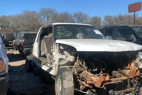 Photo of 2000 Chevrolet Silverado