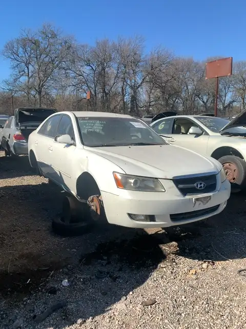 Photo of 2006 Hyundai Sonata