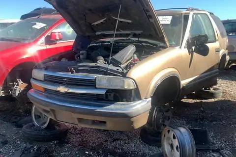 Photo of 1999 Chevrolet Blazer