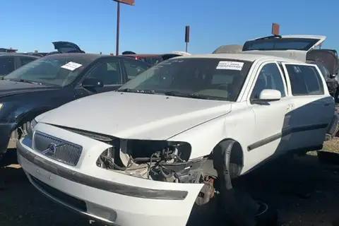 Photo of 2004 Volvo V70