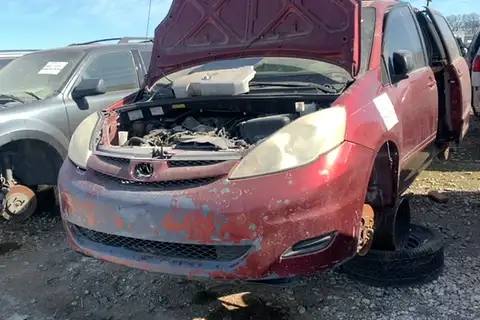 Photo of 2007 Toyota Sienna
