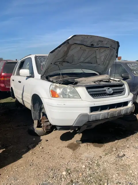 Photo of 2004 Honda Pilot
