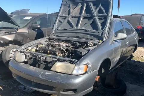 Photo of 1999 Nissan Sentra