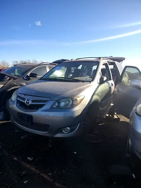 Photo of 2004 Mazda Mpv