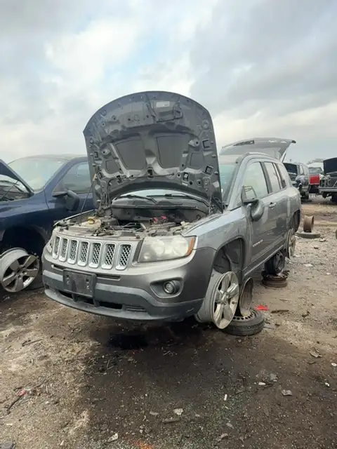 Photo of 2014 Jeep Compass