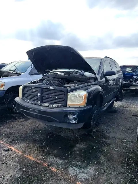Photo of 2005 Dodge Durango