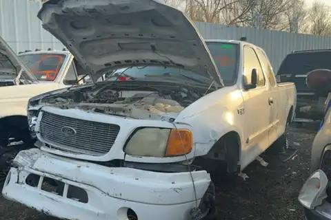 Photo of 2004 Ford F-150 Heritage