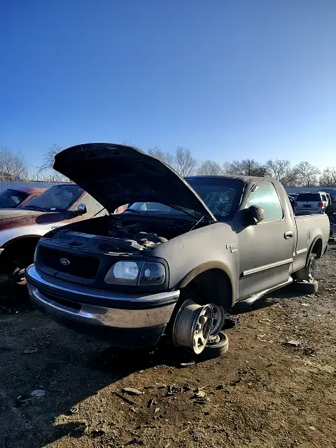 Photo of 1998 Ford F-150