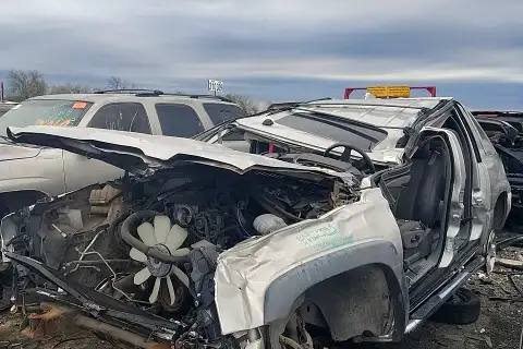 Photo of 2004 Chevrolet Avalanche
