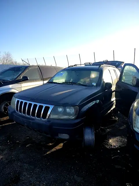 Photo of 2003 Jeep Grand Cherokee
