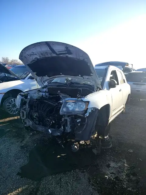 Photo of 2016 Jeep Compass