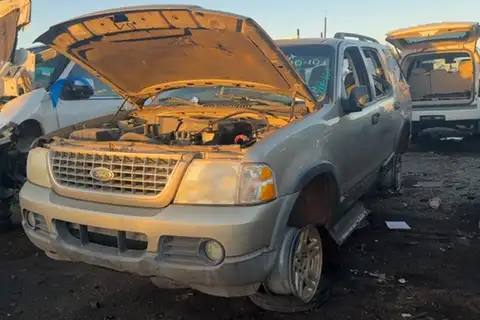 Photo of 2003 Ford Explorer