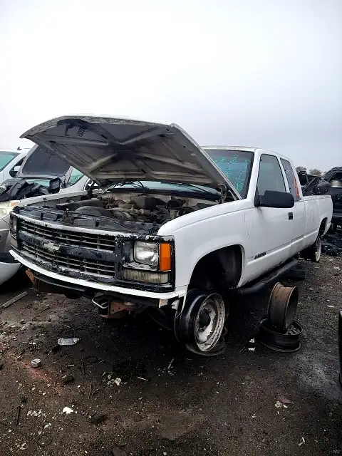Photo of 1998 Chevrolet C2500