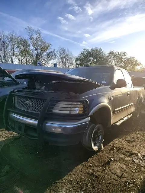 Photo of 2000 Ford F-150