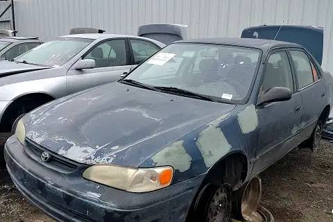 Photo of 2000 Toyota Corolla