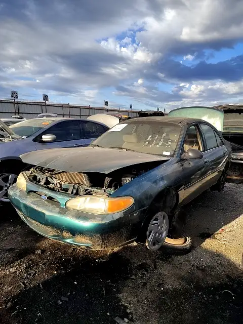 Photo of 1997 Ford Escort