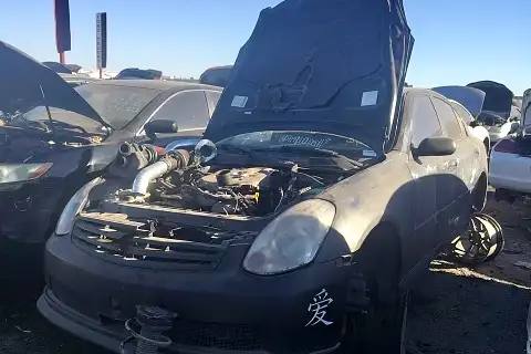 Photo of 2005 Infiniti G35