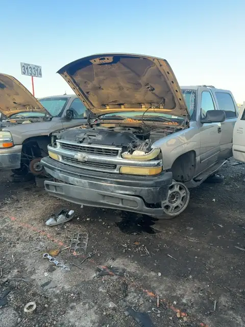 Photo of 2001 Chevrolet Suburban