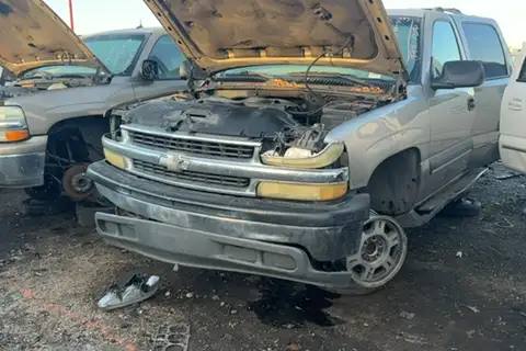 Photo of 2001 Chevrolet Suburban
