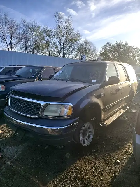 Photo of 2002 Ford Expedition