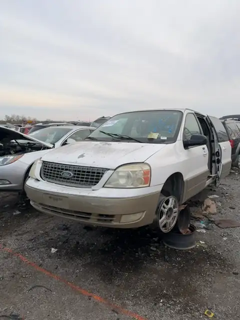 Photo of 2004 Ford Freestar