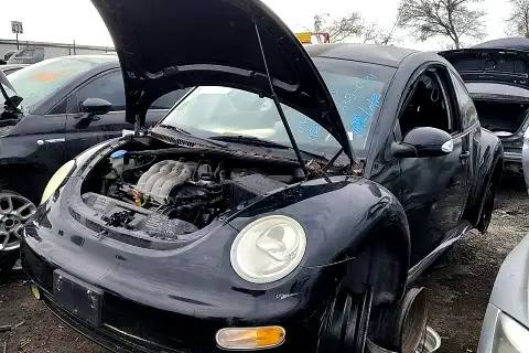 Photo of 2004 Volkswagen Beetle