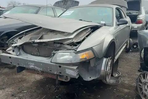 Photo of 2002 Ford Mustang