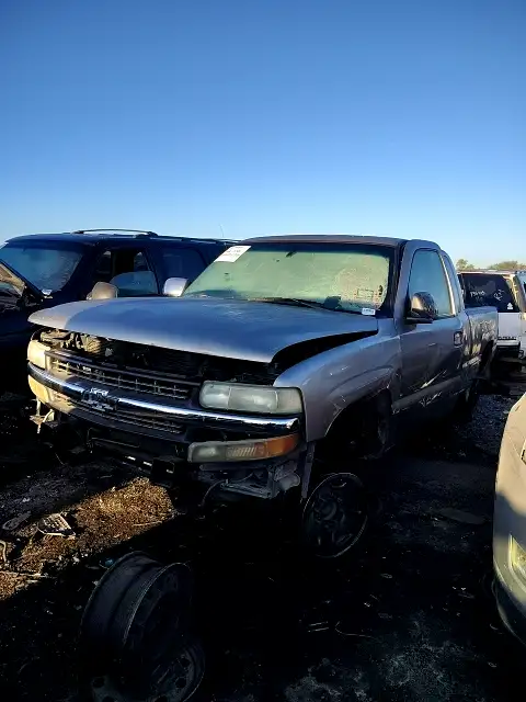 Photo of 2000 Chevrolet Silverado