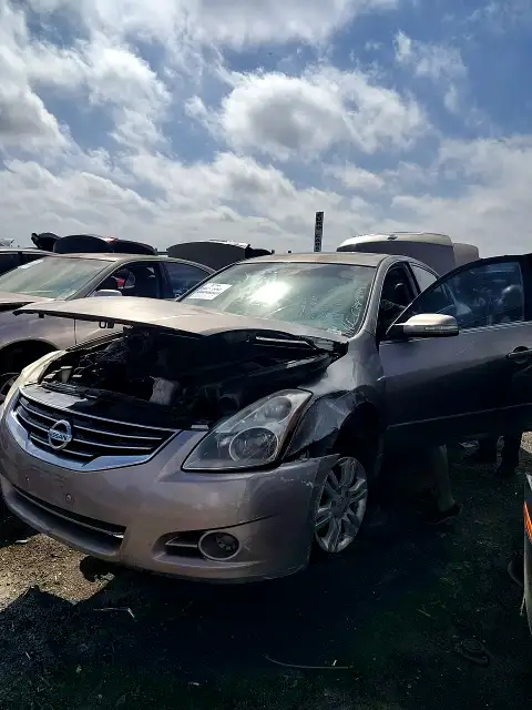 Photo of 2012 Nissan Altima