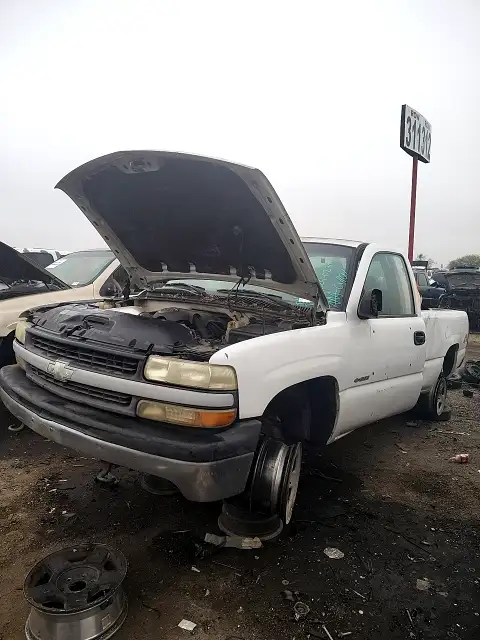 Photo of 2002 Chevrolet Silverado