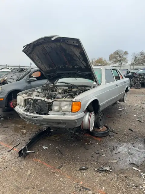 Photo of 1983 Mercedes-Benz 500