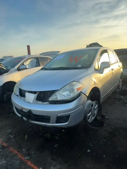 Photo of 2009 Nissan Versa