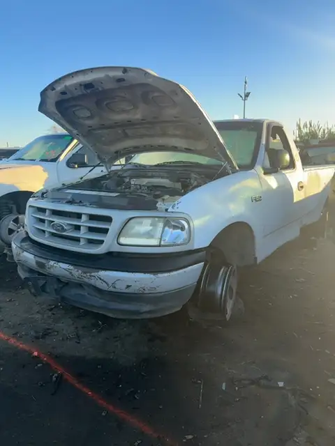 Photo of 1999 Ford F-150