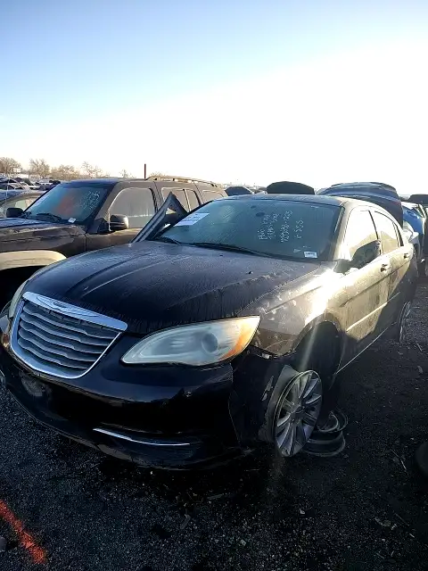Photo of 2012 Chrysler 200
