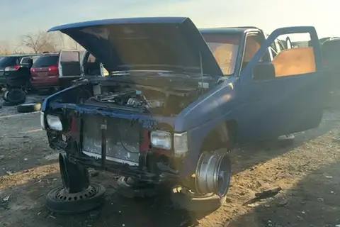 Photo of 1987 Nissan D21