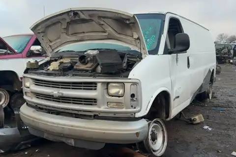 Photo of 2001 Chevrolet Express