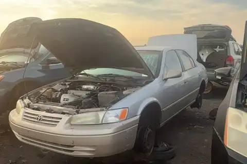 Photo of 1997 Toyota Camry