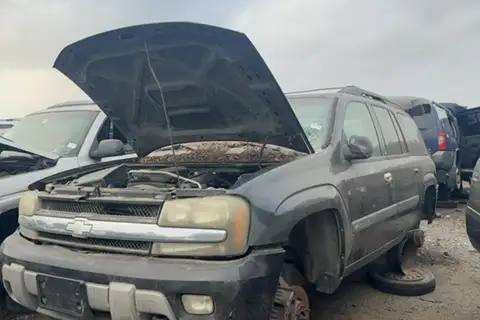 Photo of 2004 Chevrolet Trailblazer