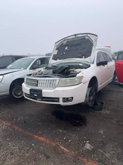 Photo of 2009 Lincoln Mkz