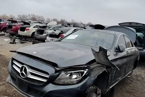 Photo of 2015 Mercedes-Benz C-Class